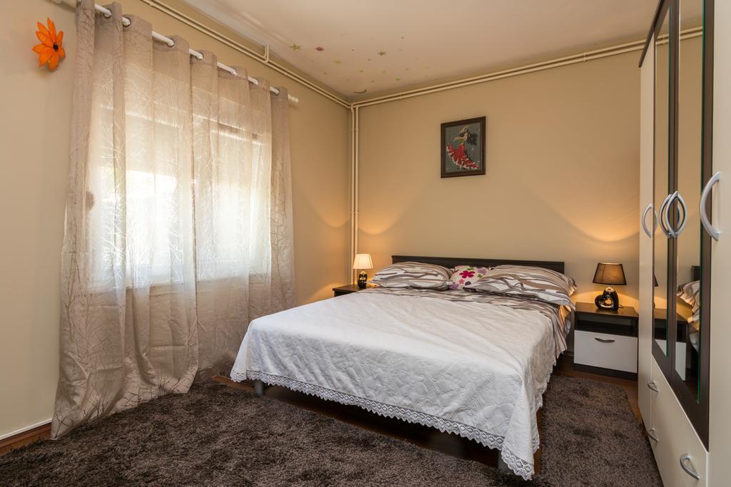 Apartman Verica Trogir Exterior photo
